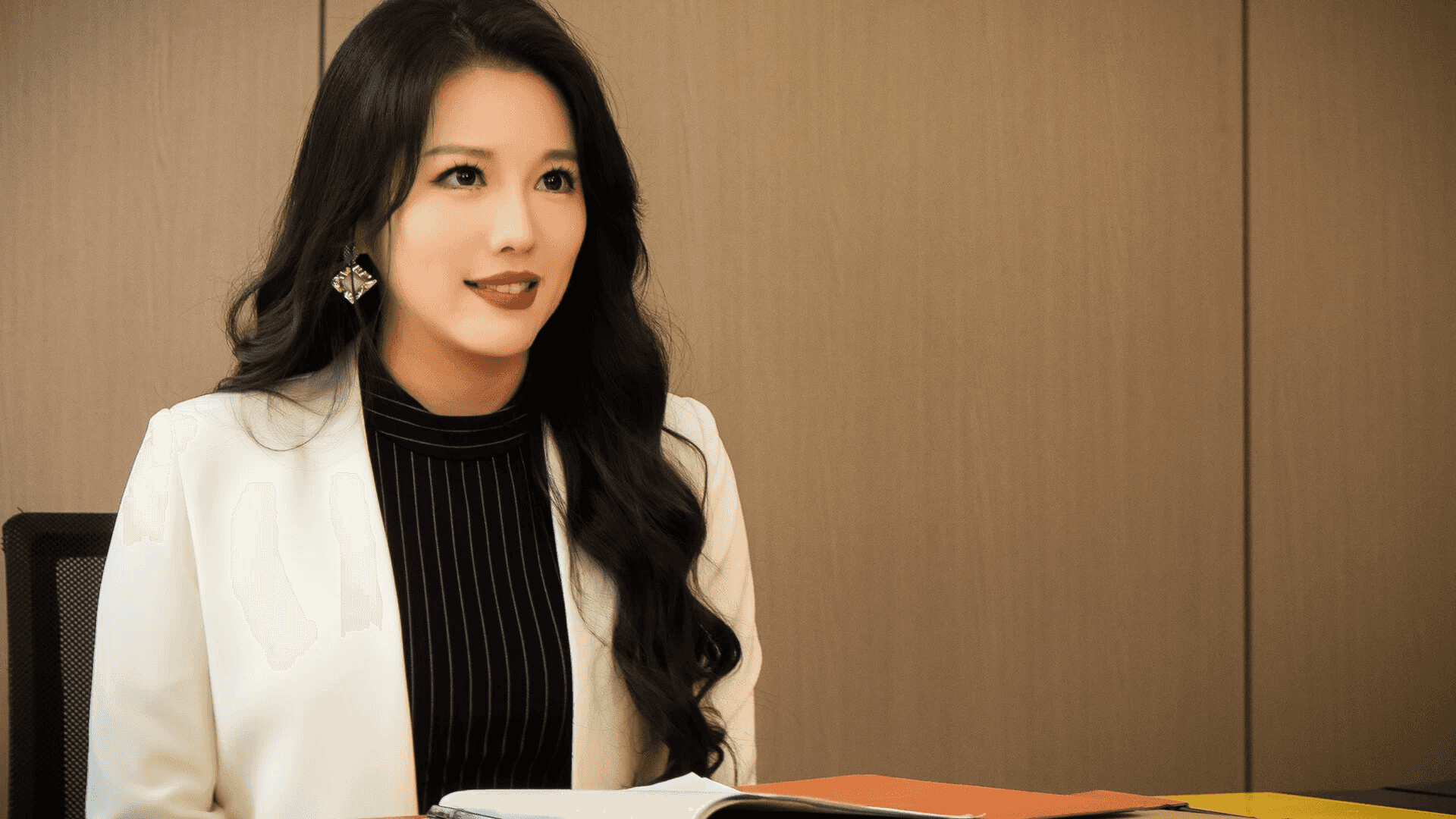 《天呐！我该怎么选？》v1.0 真人美女恋爱影游 中文版